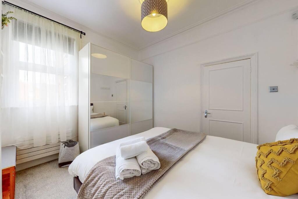 Spacious 2Bd Apartment Cricklewood London Ngoại thất bức ảnh
