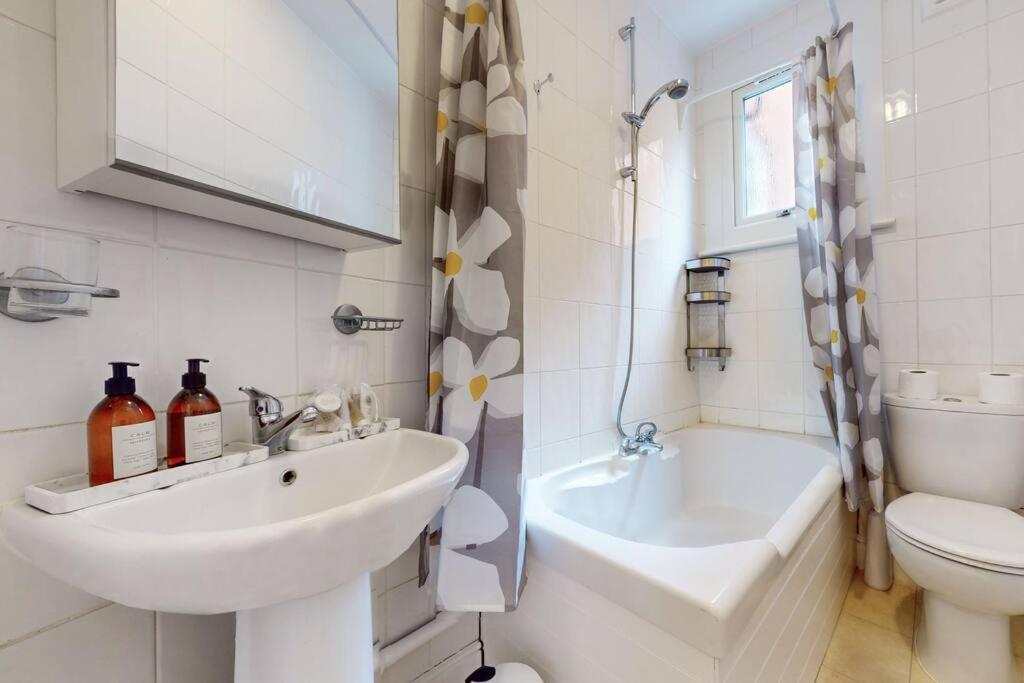 Spacious 2Bd Apartment Cricklewood London Ngoại thất bức ảnh